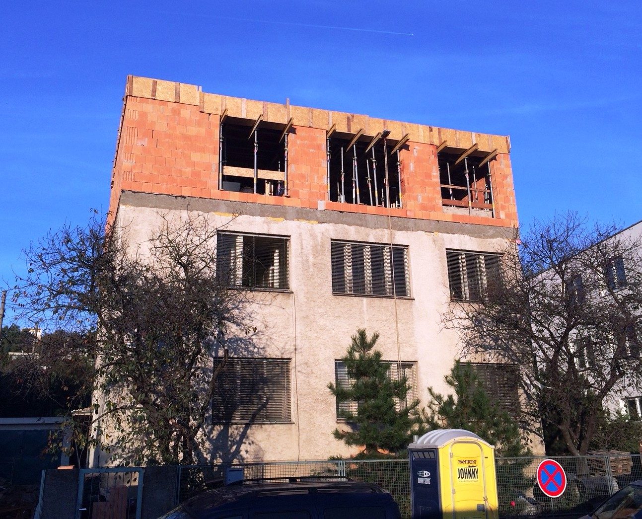 Nadstavba 3. a 4. NP rodinného domu, Bratislava – Lamač
